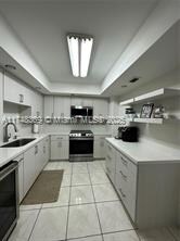 5825 Collins Ave, Unit # 11E in Miami Beach, FL - Building Photo