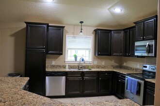 9281 Sundance Ct in Navarre, FL - Building Photo - Building Photo
