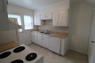 7549 Wyoming St in Kansas City, MO - Building Photo - Building Photo