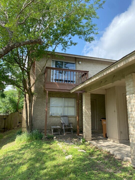 1509 Cinnamon Path-Unit -A in Austin, TX - Building Photo
