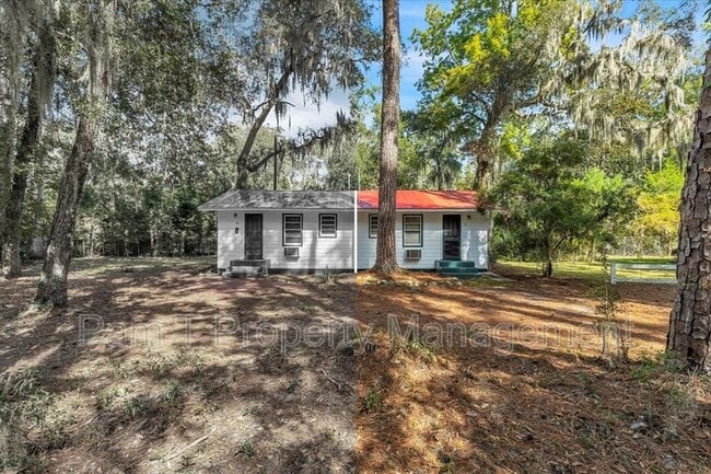 12 Southwood Dr in Savannah, GA - Building Photo - Building Photo