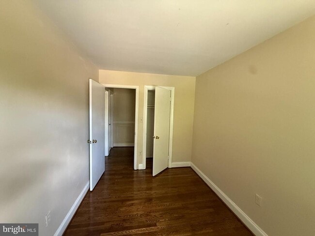 14386 Berkshire Dr in Woodbridge, VA - Building Photo - Building Photo