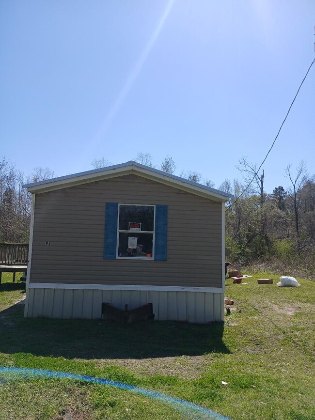 98 Leasch Loop in Havana, FL - Building Photo - Building Photo