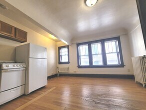 1315 Cass in Milwaukee, WI - Foto de edificio - Interior Photo