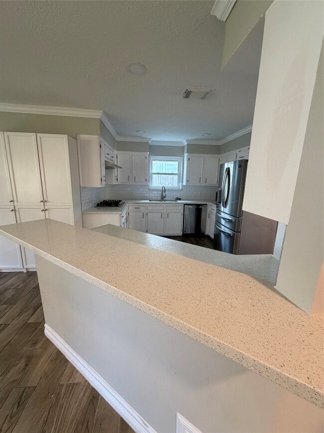 property at 511 Rosewood Dr