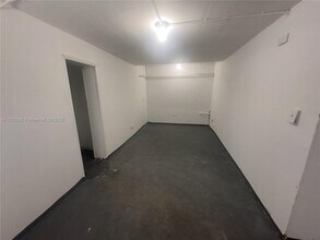 225 NE 56th St in Miami, FL - Building Photo - Building Photo