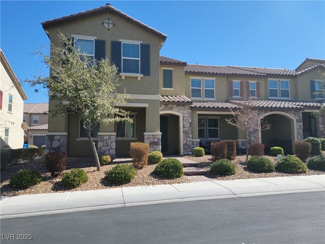 2876 Cabrillo Terrace St in Henderson, NV - Building Photo - Building Photo