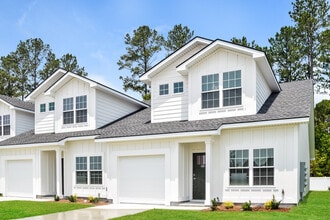 Walker Point in Brunswick, GA - Foto de edificio - Building Photo