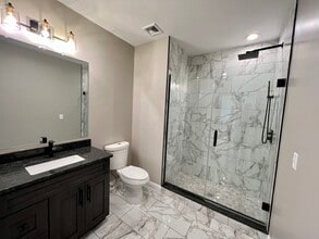 409 Lackawanna Ave, Unit 803 in Scranton, PA - Foto de edificio - Building Photo