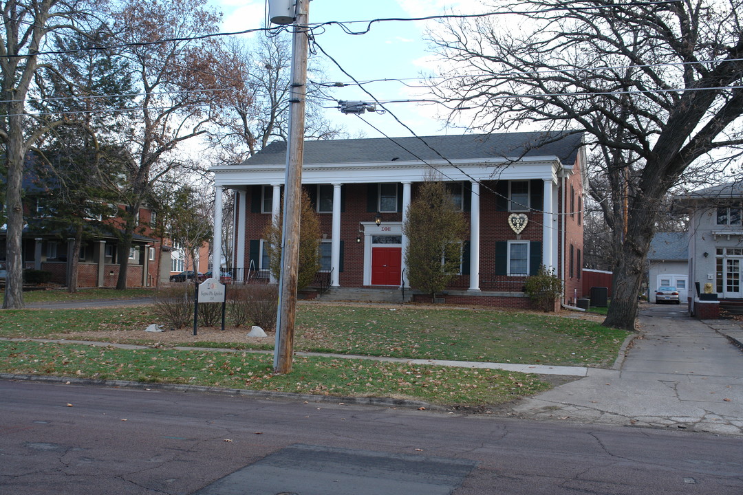 1243 34th St in Des Moines, IA - Building Photo