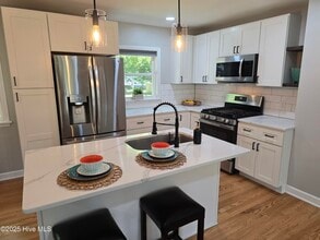 4011 Garrett Rd in Durham, NC - Building Photo - Building Photo