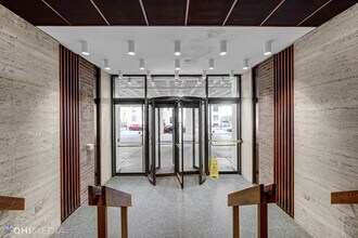 6033 N Sheridan Rd in Chicago, IL - Building Photo - Building Photo