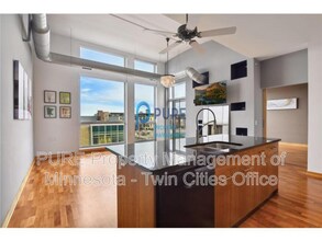 1211 Lagoon Ave in Minneapolis, MN - Building Photo - Building Photo