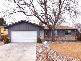 2643 S Richfield St in Aurora, CO - Building Photo