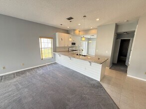 5773 Parkview Lake Dr in Orlando, FL - Foto de edificio - Building Photo