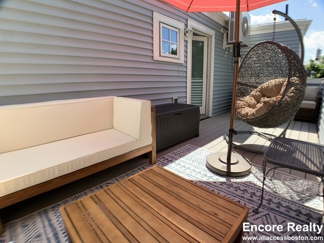 property at 12 Bradbury St