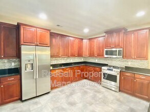 104 Sharpe Dr in Suffolk, VA - Building Photo - Building Photo