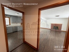 45 Corrigan Ave in Meriden, CT - Building Photo - Building Photo