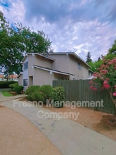 4765 N Cedar Ave in Fresno, CA - Building Photo - Building Photo