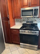 Laveta Terrace in Los Angeles, CA - Foto de edificio - Building Photo