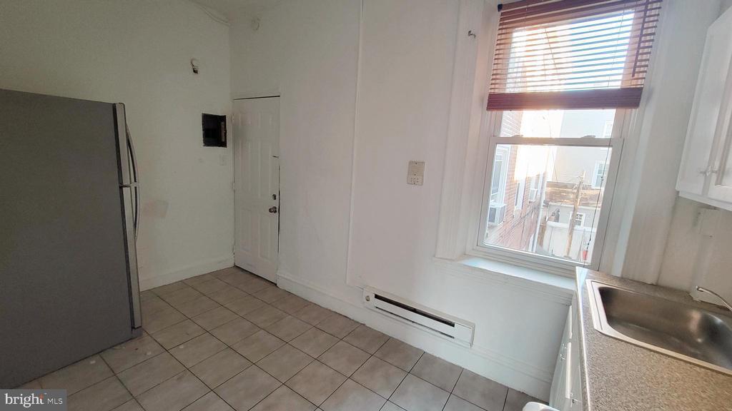 1249 Shackamaxon St in Philadelphia, PA - Building Photo