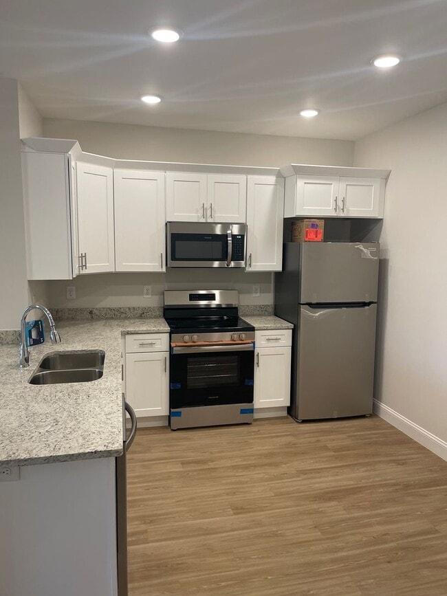 155 Megan Ct in Bowling Green, KY - Building Photo - Building Photo