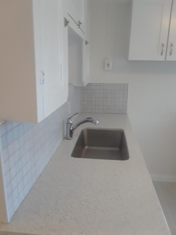property at 411 S 11th St