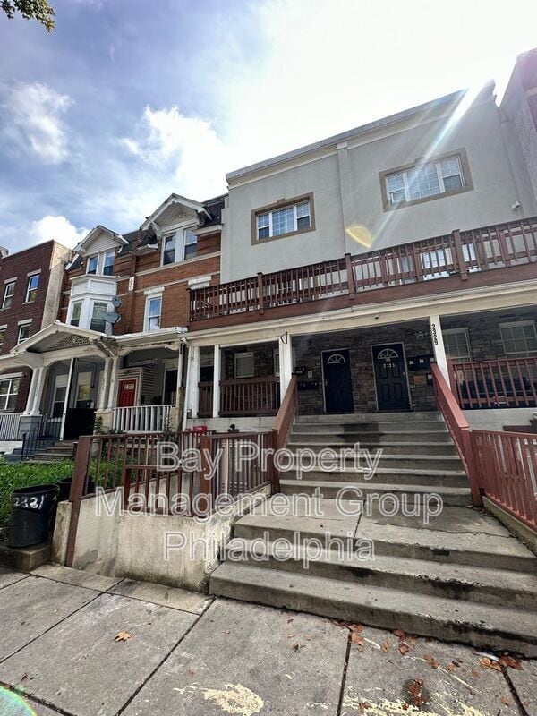 property at 2331 N Park Ave