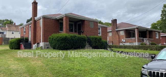 910 9th St in Clairton, PA - Building Photo - Building Photo