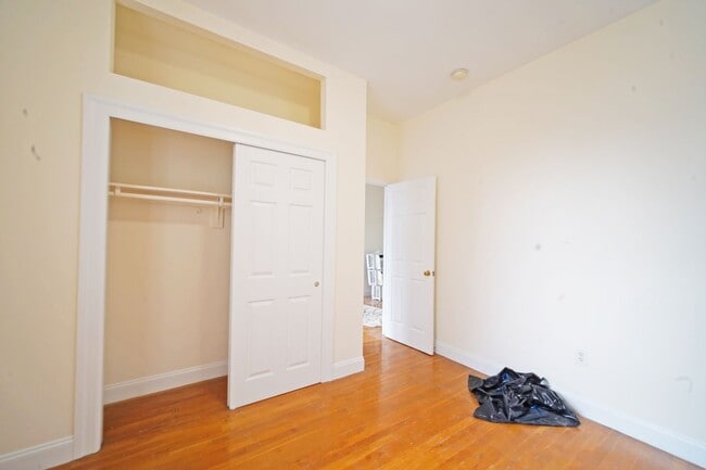 57 Sip Ave in Jersey City, NJ - Building Photo - Building Photo