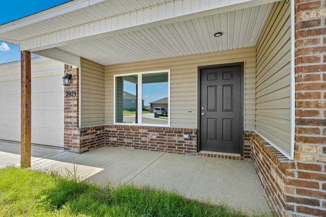 2929 W McLaren Dr in Fayetteville, AR - Building Photo - Building Photo