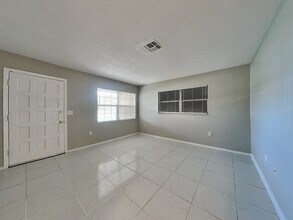 226 Bolender Ct in Auburndale, FL - Building Photo - Building Photo
