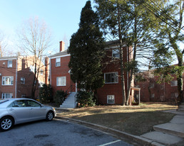 8203 Houston Ct in Takoma Park, MD - Building Photo