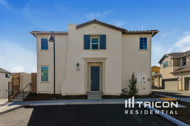 property at 31597 Dwight Dr