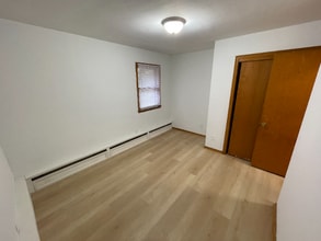 616 Ivy Ave E in St. Paul, MN - Building Photo - Building Photo