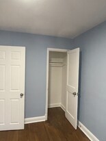 4006 Edgewood Rd in Baltimore, MD - Building Photo