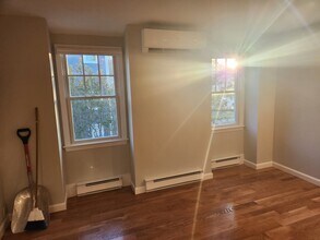 3 Gannon Ct, Unit C in Rockport, MA - Foto de edificio - Building Photo