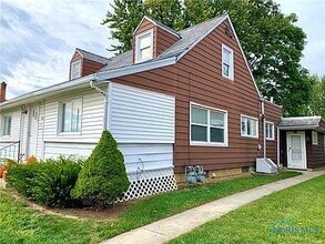 810 Tiffin Ave in Findlay, OH - Building Photo - Building Photo