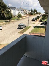 2018 S Longwood Ave in Los Angeles, CA - Building Photo - Building Photo