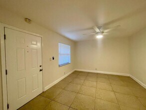 601 NE 29th Dr in Wilton Manors, FL - Building Photo - Building Photo