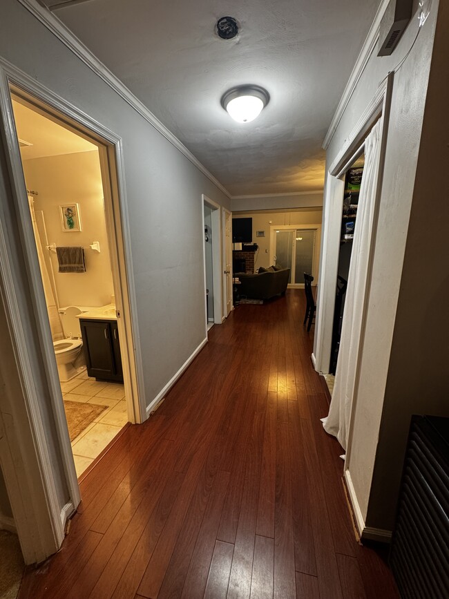 2513 Reagan Ave in Virginia Beach, VA - Building Photo - Building Photo