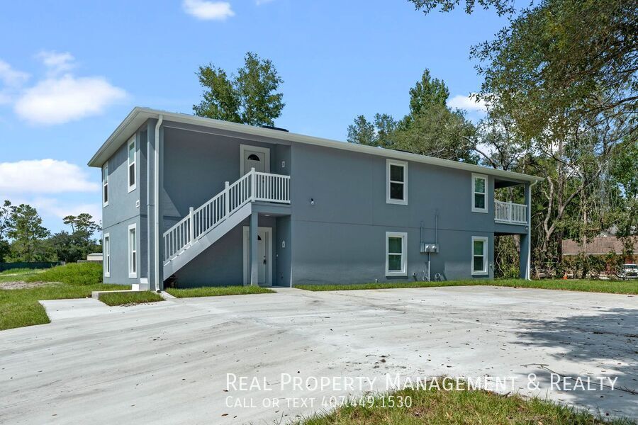 2930 Alatka Ln-Unit -Unit A in Deltona, FL - Building Photo