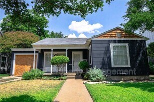 4328 Calmont Ave in Fort Worth, TX - Building Photo