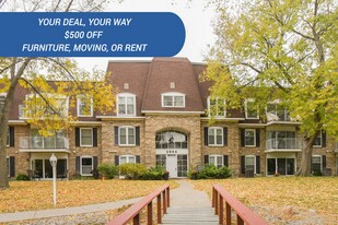 2904 W 33rd St in Sioux Falls, SD - Building Photo