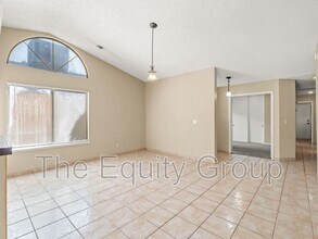 1730 E Babcock Ave in Visalia, CA - Building Photo - Building Photo