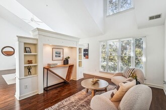 337 W 7th St in Charlotte, NC - Building Photo - Building Photo