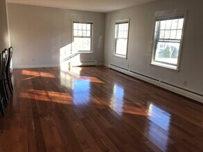 38 Birchwood Ave in Sudbury, MA - Building Photo - Building Photo