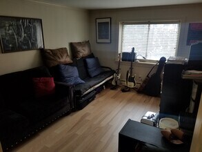 329 Harvard St, Unit 10 in Cambridge, MA - Foto de edificio - Building Photo