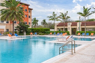 University Pointe Co-Living in Davie, FL - Building Photo