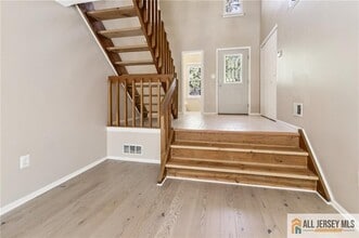 10 Brookline Ct in Princeton, NJ - Building Photo - Building Photo